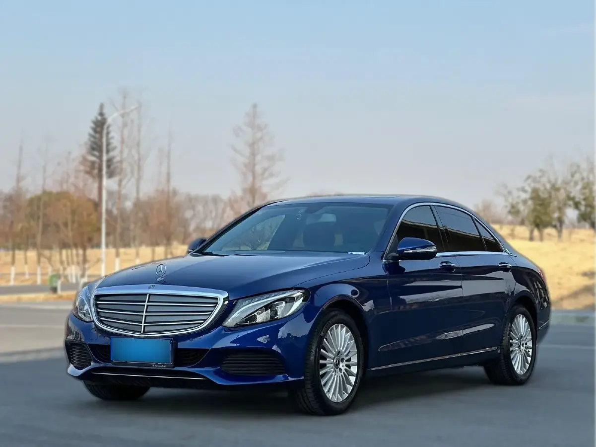 2018 Mercedes-Benz C Class 1.6T 156HP L4 9AT 2018 Mercedes-Benz C Class 1.6T 156HP L4 9AT