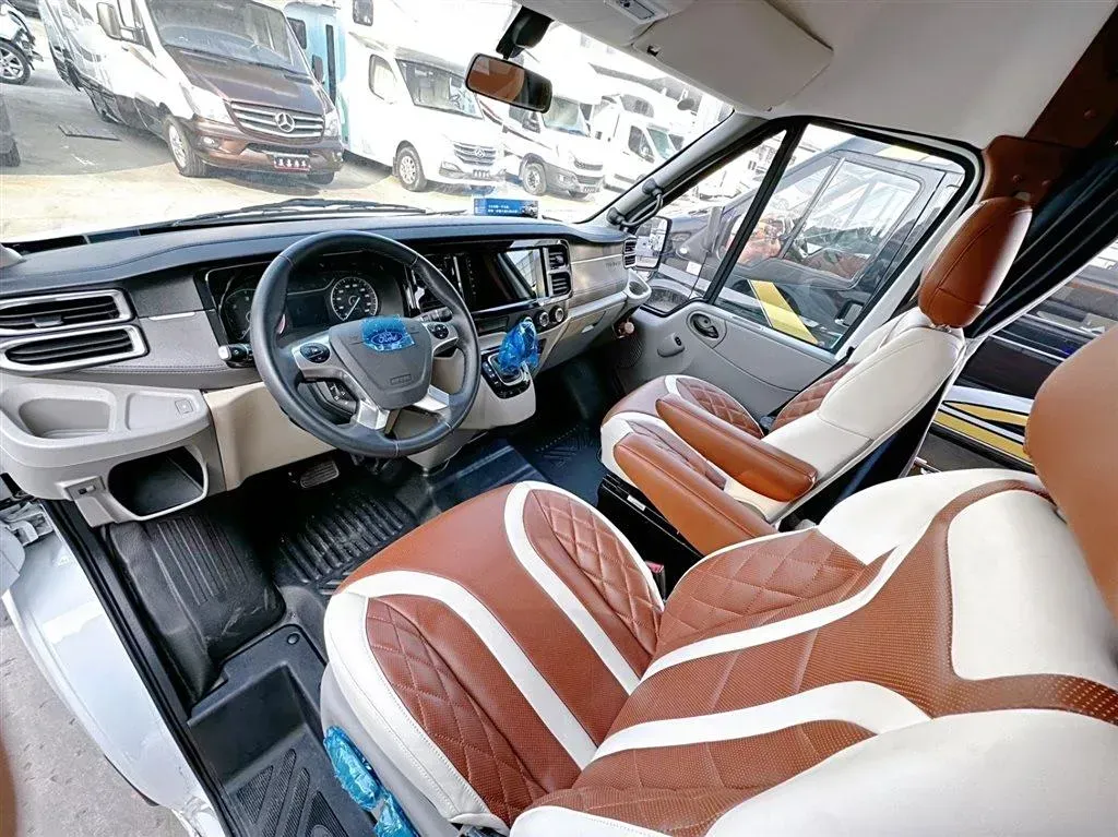 2024 Ford TransitT8 2.3T 174HP L4 8AT,autocango,china used car exporter,china ev exporter,chinese used car exporter,chinese used ev exporter