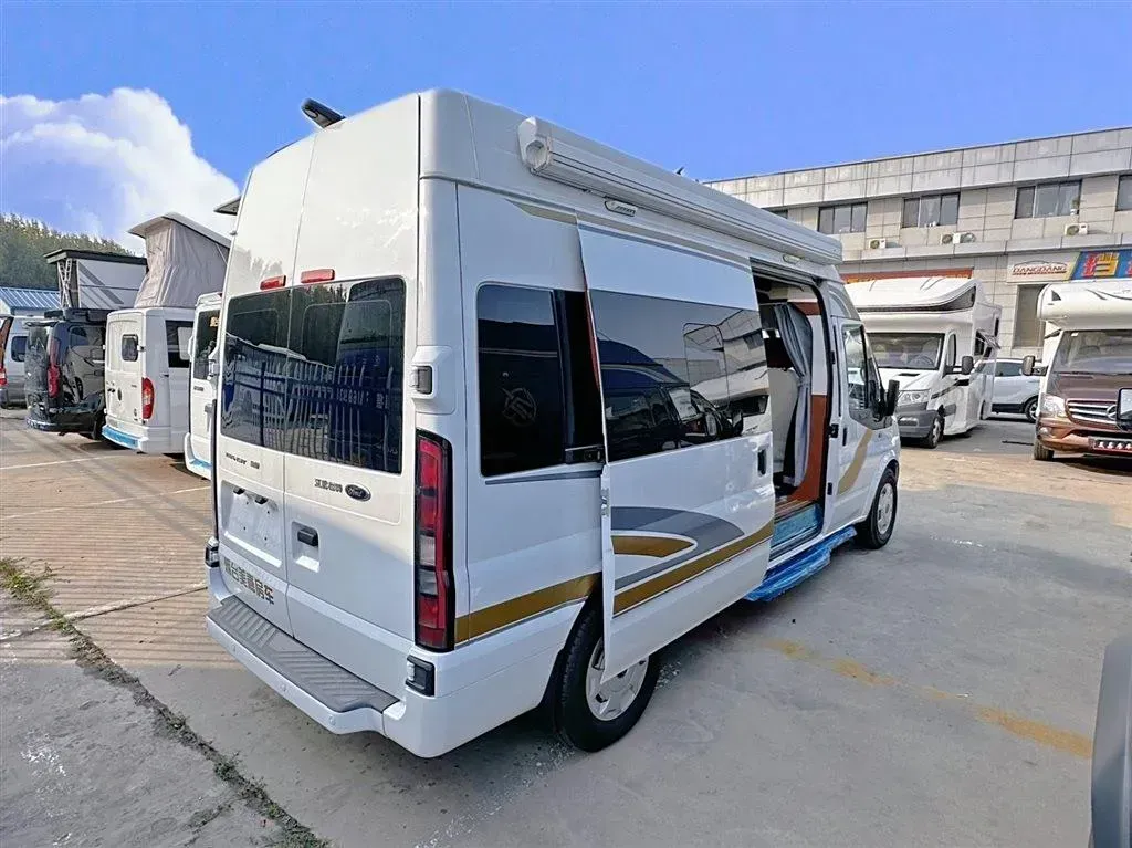 2024 Ford TransitT8 2.3T 174HP L4 8AT,autocango,china used car exporter,china ev exporter,chinese used car exporter,chinese used ev exporter