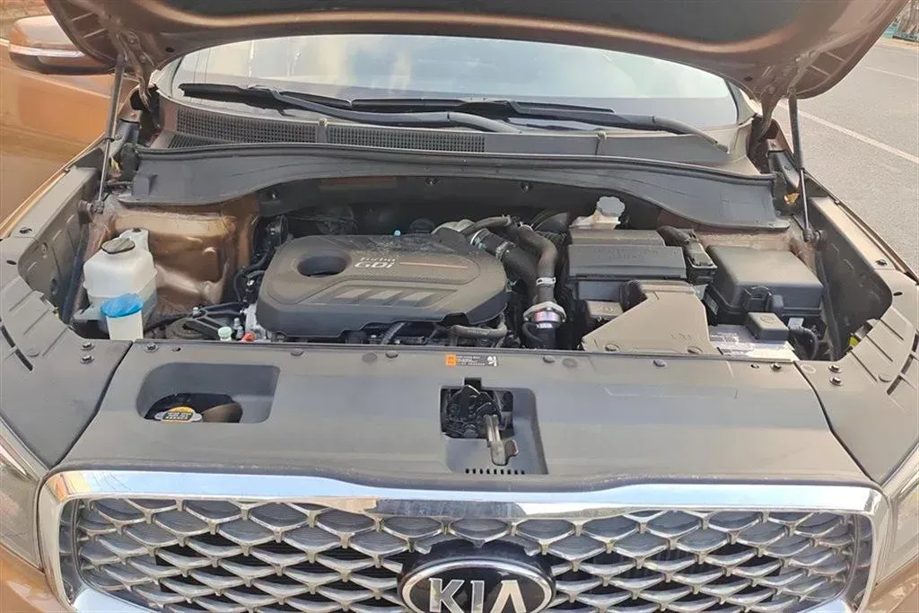 2017 Kia KX7 2.0T 241HP L4 6AT,autocango,china used car exporter,china ev exporter,chinese used car exporter,chinese used ev exporter