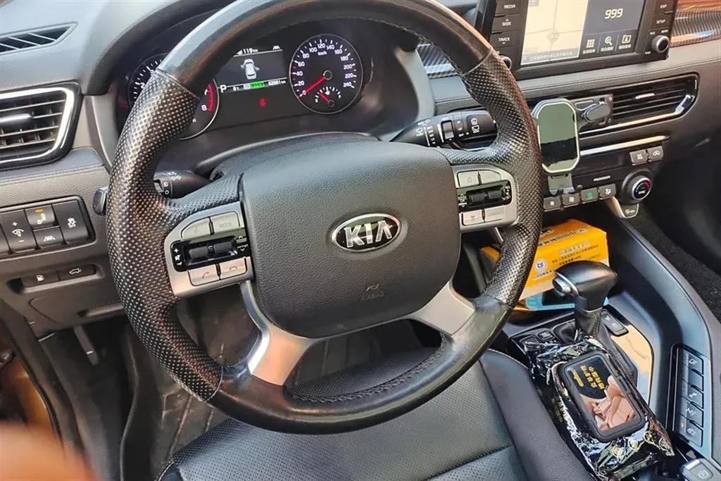 2017 Kia KX7 2.0T 241HP L4 6AT,autocango,china used car exporter,china ev exporter,chinese used car exporter,chinese used ev exporter