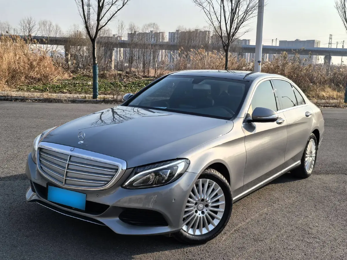 2015 Mercedes-Benz C Class 2.0T 184HP L4 7AT