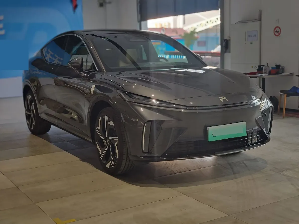 2024 Rising Auto R7 BEV 77KWH,autocango,china used car exporter,china ev exporter,chinese used car exporter,chinese used ev exporter