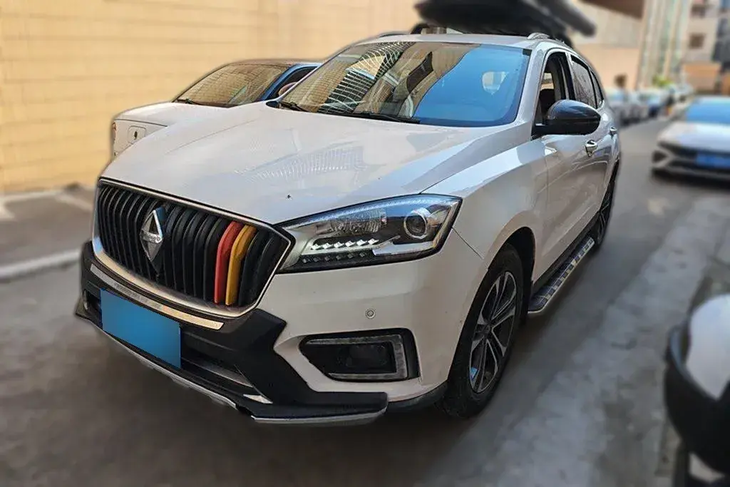 2016 Borgward BX7 2.0T 224HP L4 6AT