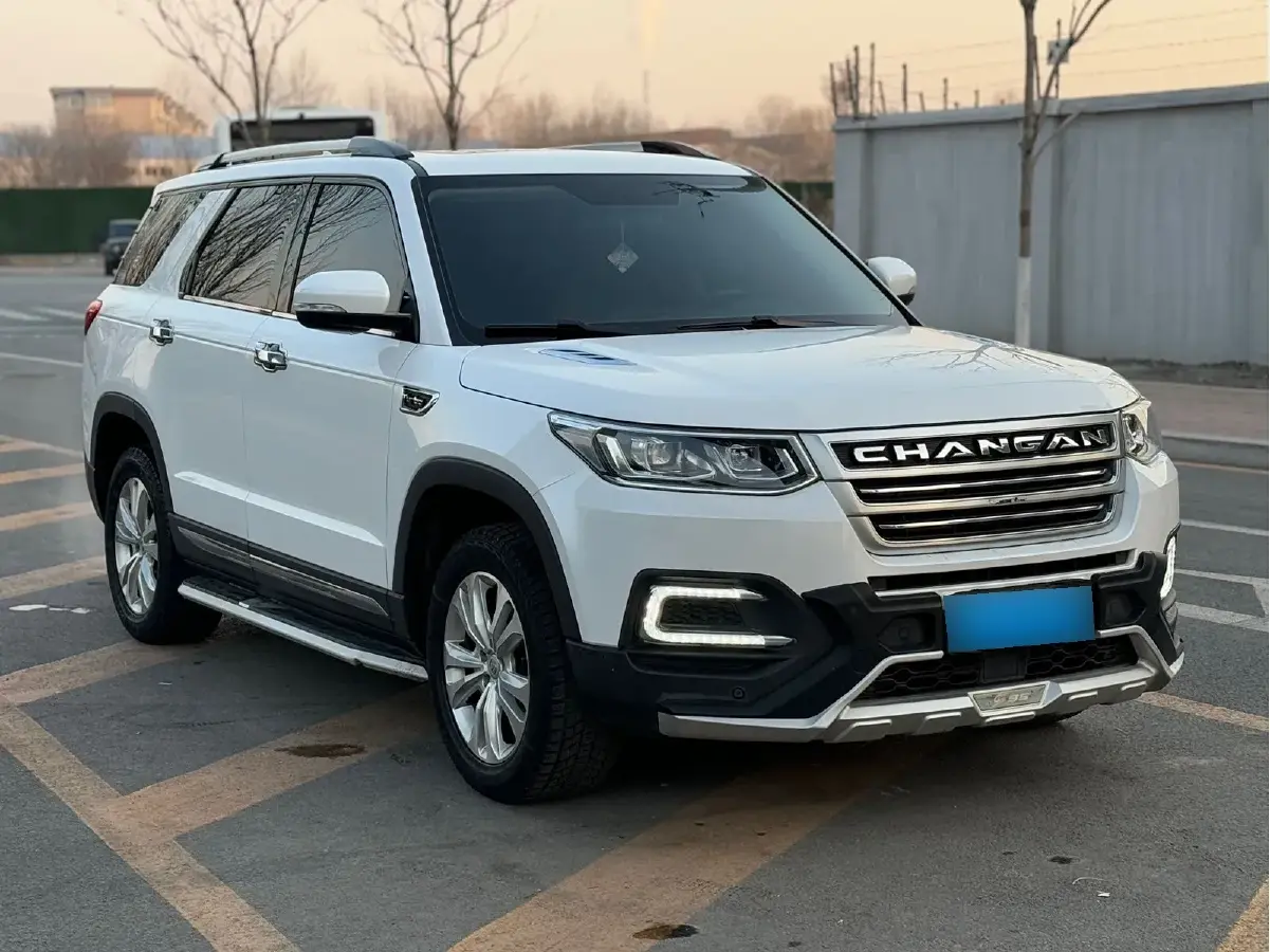 2017 ChangAn CS95 2.0T 233HP L4 6AT