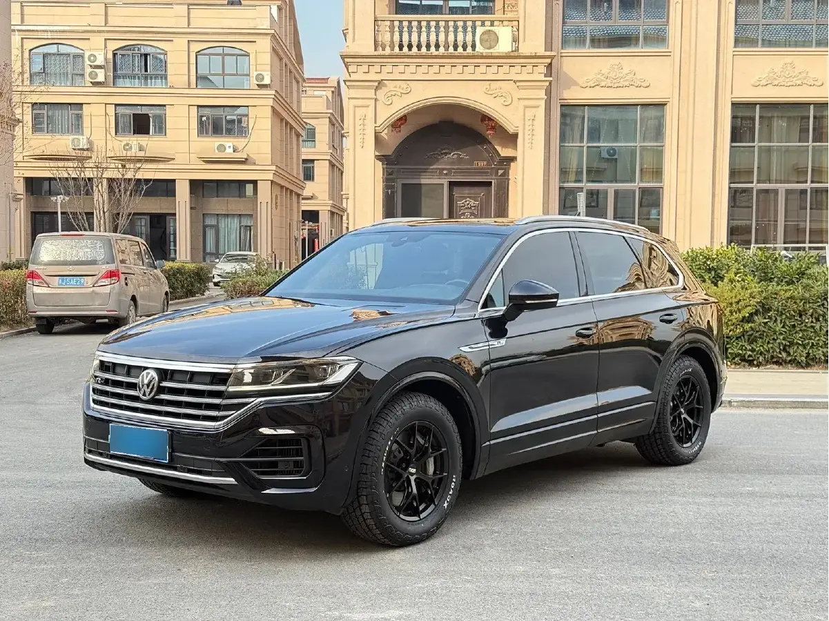 2019 Volkswagen Touareg 3.0T 340HP V6 8AT