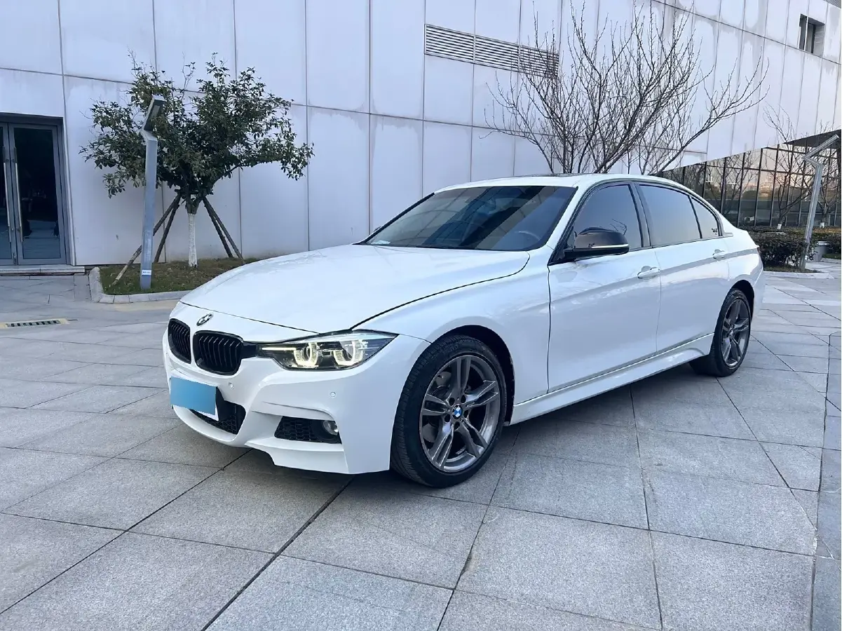2019 BMW 3 Series 2.0T 184HP L4 8AT