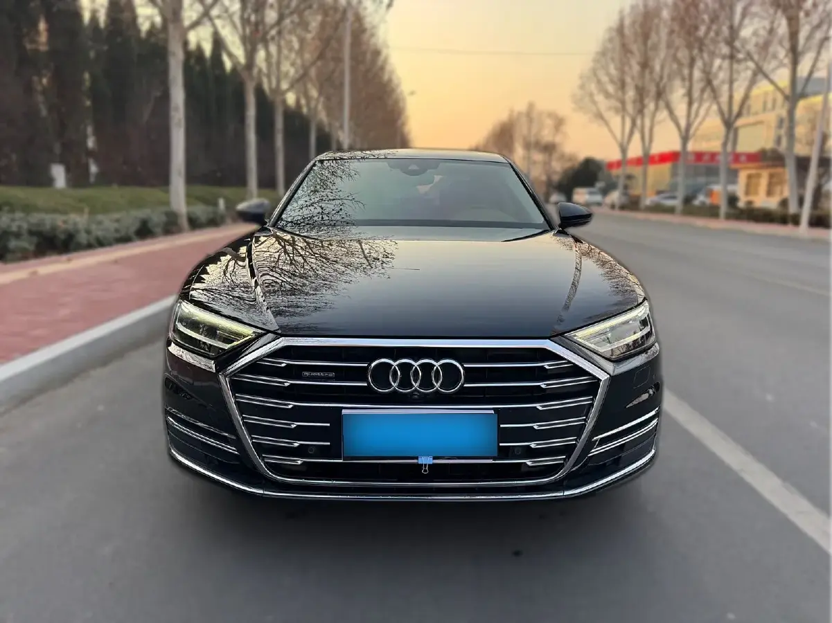 2018 Audi A8 3.0T 340HP V6 8AT