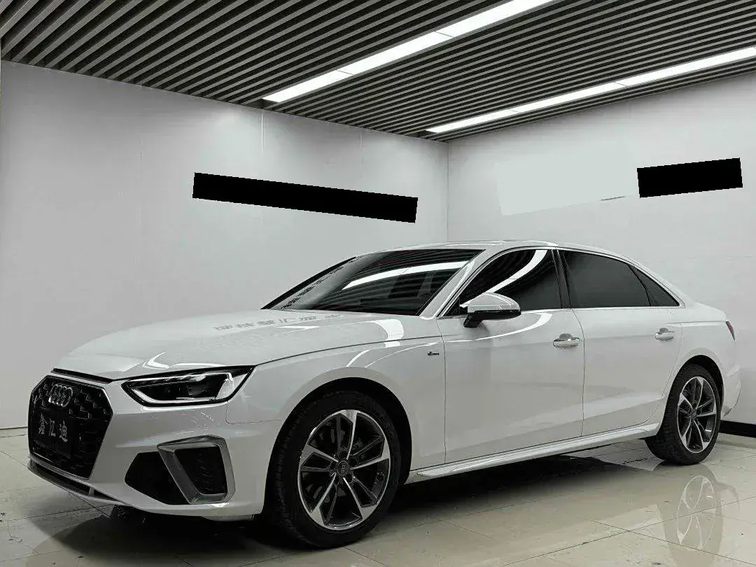 2020 Audi A4L 2.0T 190HP L4 7DCT