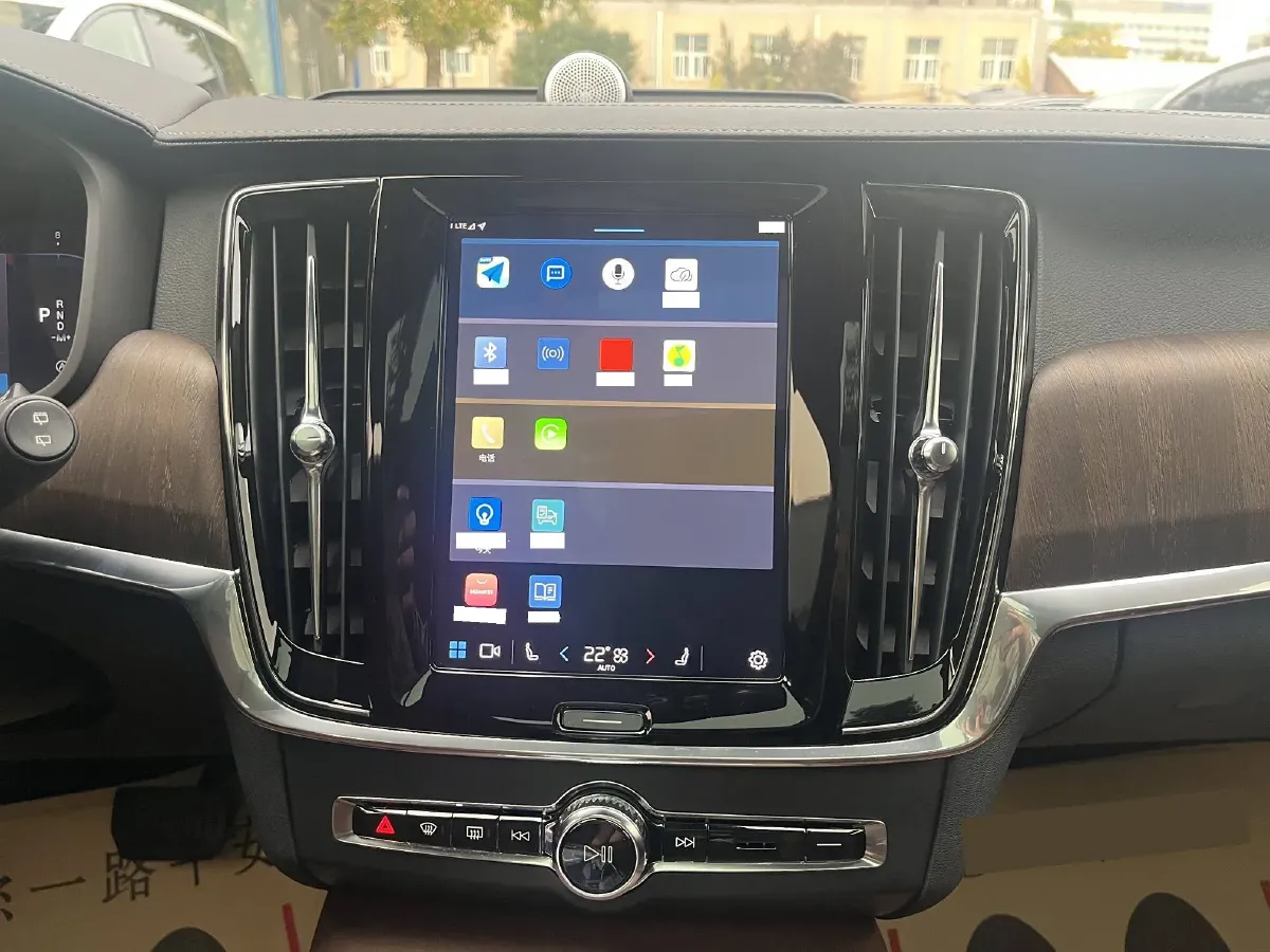 2024 Volvo V90 2.0T 250HP L4 8AT,autocango,china used car exporter,china ev exporter,chinese used car exporter,chinese used ev exporter