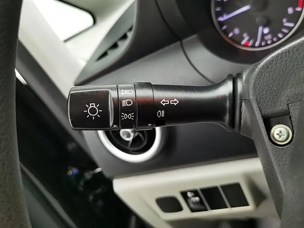 2019 JAC Refine M3 1.8L 133HP L4 5MT,autocango,china used car exporter,china ev exporter,chinese used car exporter,chinese used ev exporter