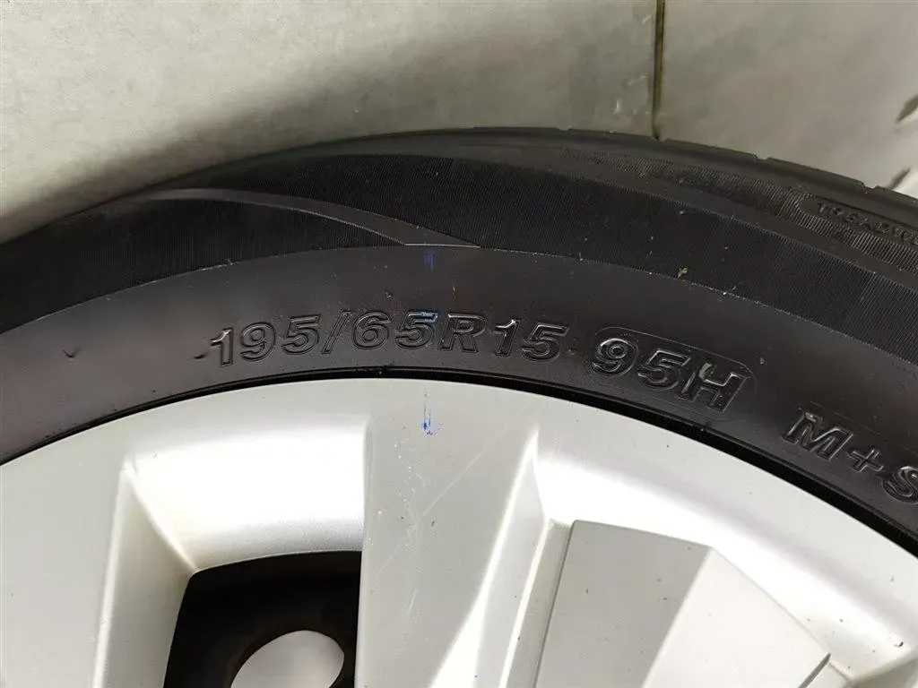 2019 JAC Refine M3 1.8L 133HP L4 5MT,autocango,china used car exporter,china ev exporter,chinese used car exporter,chinese used ev exporter