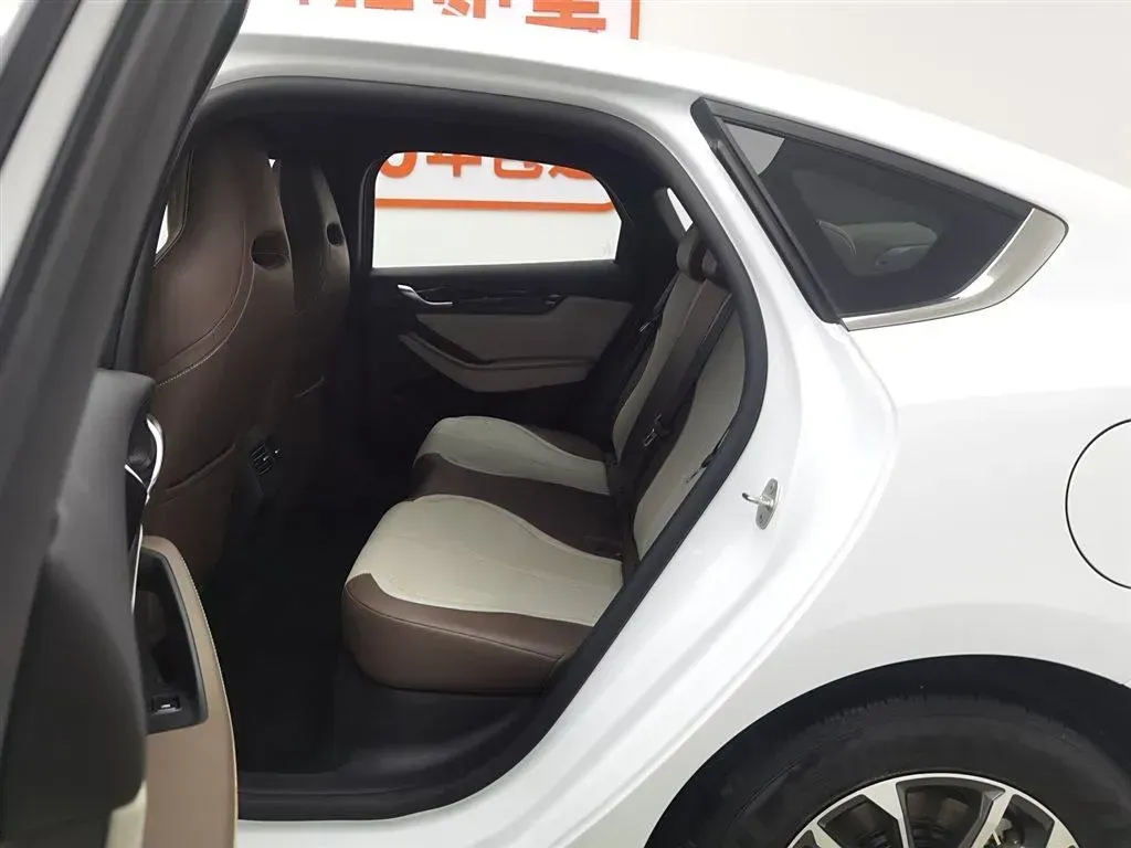 2024 BYD Qin Plus 1.5L 110HP L4 E-CVT PHEV 8.32KWH,autocango,china used car exporter,china ev exporter,chinese used car exporter,chinese used ev exporter