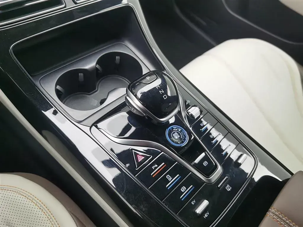 2024 BYD Qin Plus 1.5L 110HP L4 E-CVT PHEV 8.32KWH,autocango,china used car exporter,china ev exporter,chinese used car exporter,chinese used ev exporter