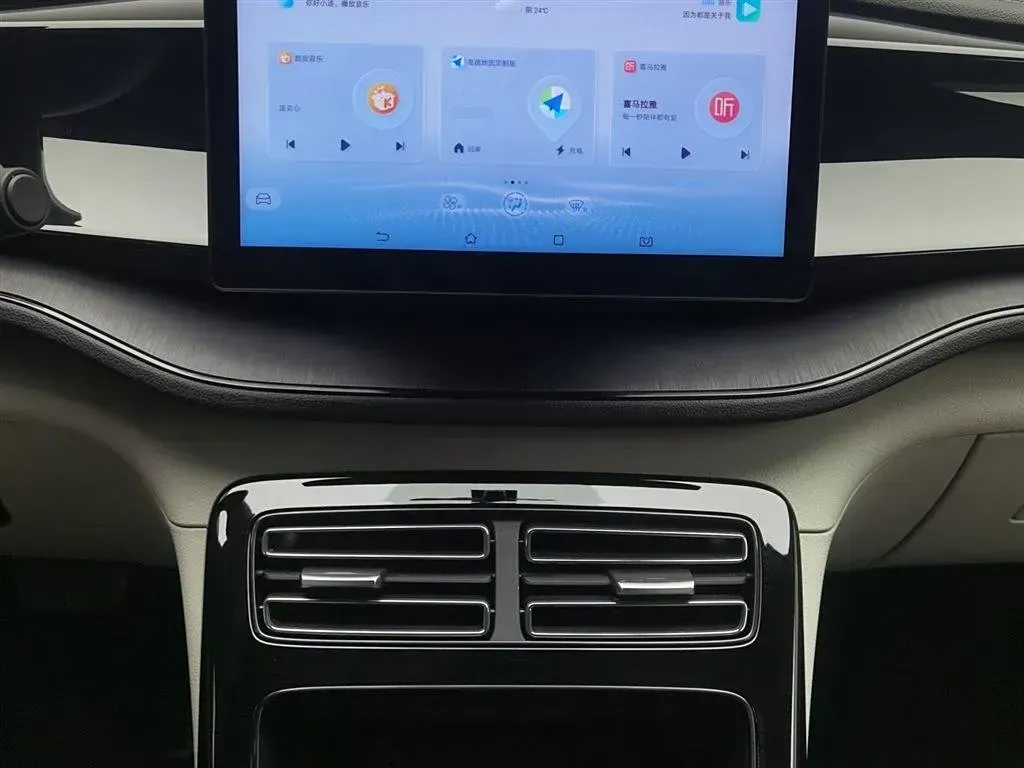 2024 BYD Qin Plus 1.5L 110HP L4 E-CVT PHEV 8.32KWH,autocango,china used car exporter,china ev exporter,chinese used car exporter,chinese used ev exporter