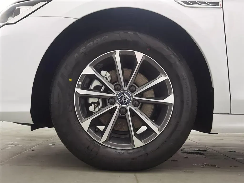 2024 BYD Qin Plus 1.5L 110HP L4 E-CVT PHEV 8.32KWH,autocango,china used car exporter,china ev exporter,chinese used car exporter,chinese used ev exporter