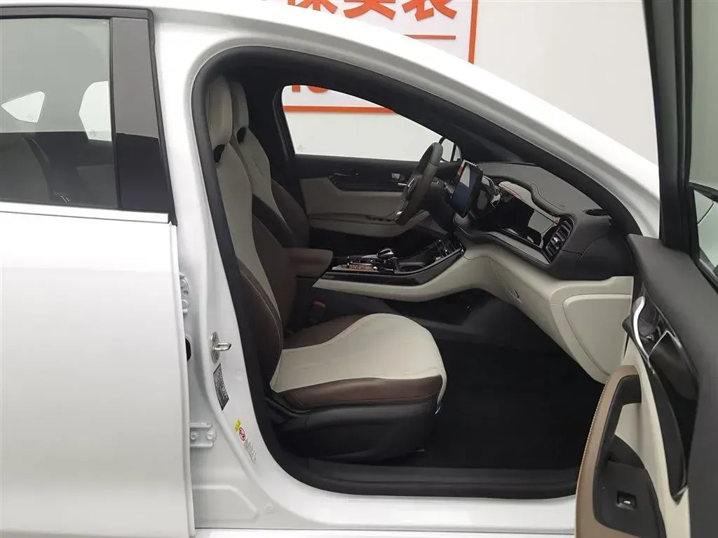 2024 BYD Qin Plus 1.5L 110HP L4 E-CVT PHEV 8.32KWH,autocango,china used car exporter,china ev exporter,chinese used car exporter,chinese used ev exporter