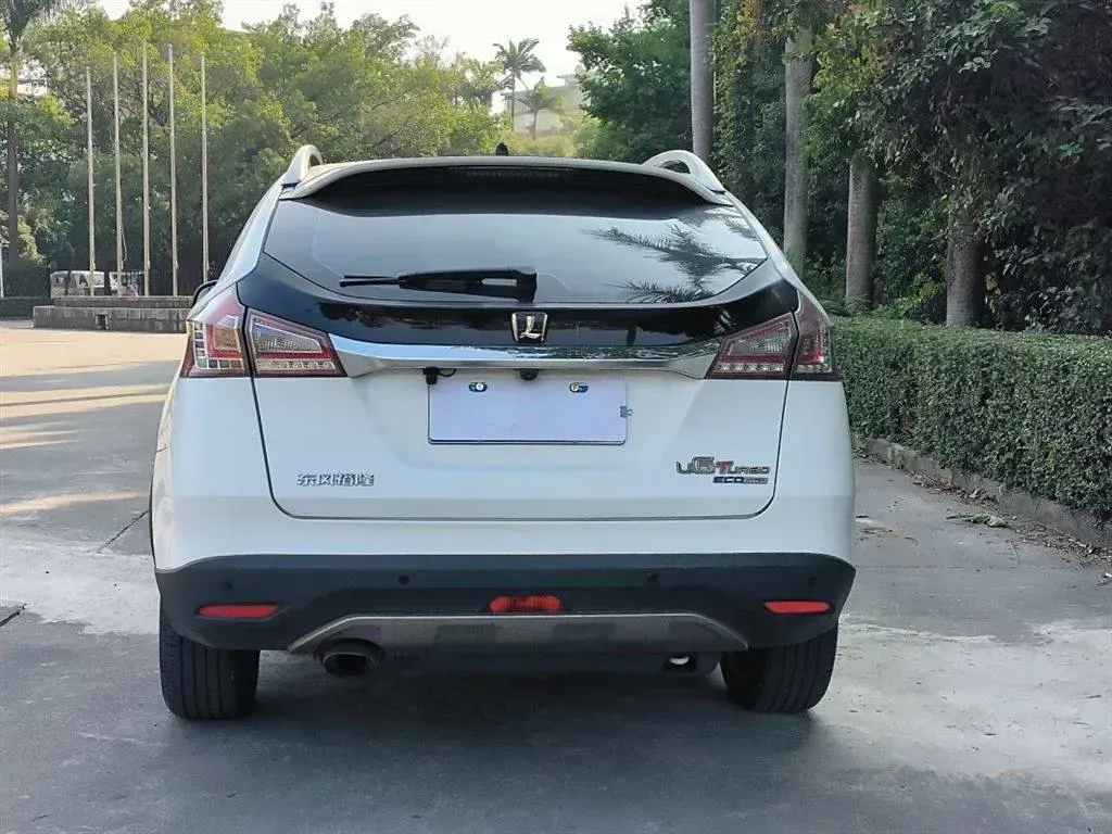 2017 Luxgen 6 SUV 1.8T 180HP L4 6AT,autocango,china used car exporter,china ev exporter,chinese used car exporter,chinese used ev exporter