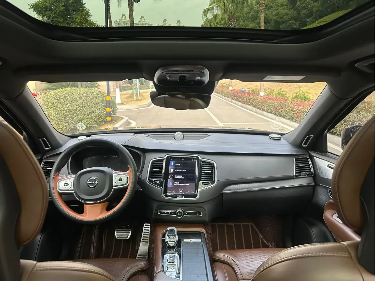 2021 Volvo XC90 PHEV 2.0T 303HP L4 8AT PHEV 11.6KWH,autocango,china used car exporter,china ev exporter,chinese used car exporter,chinese used ev exporter