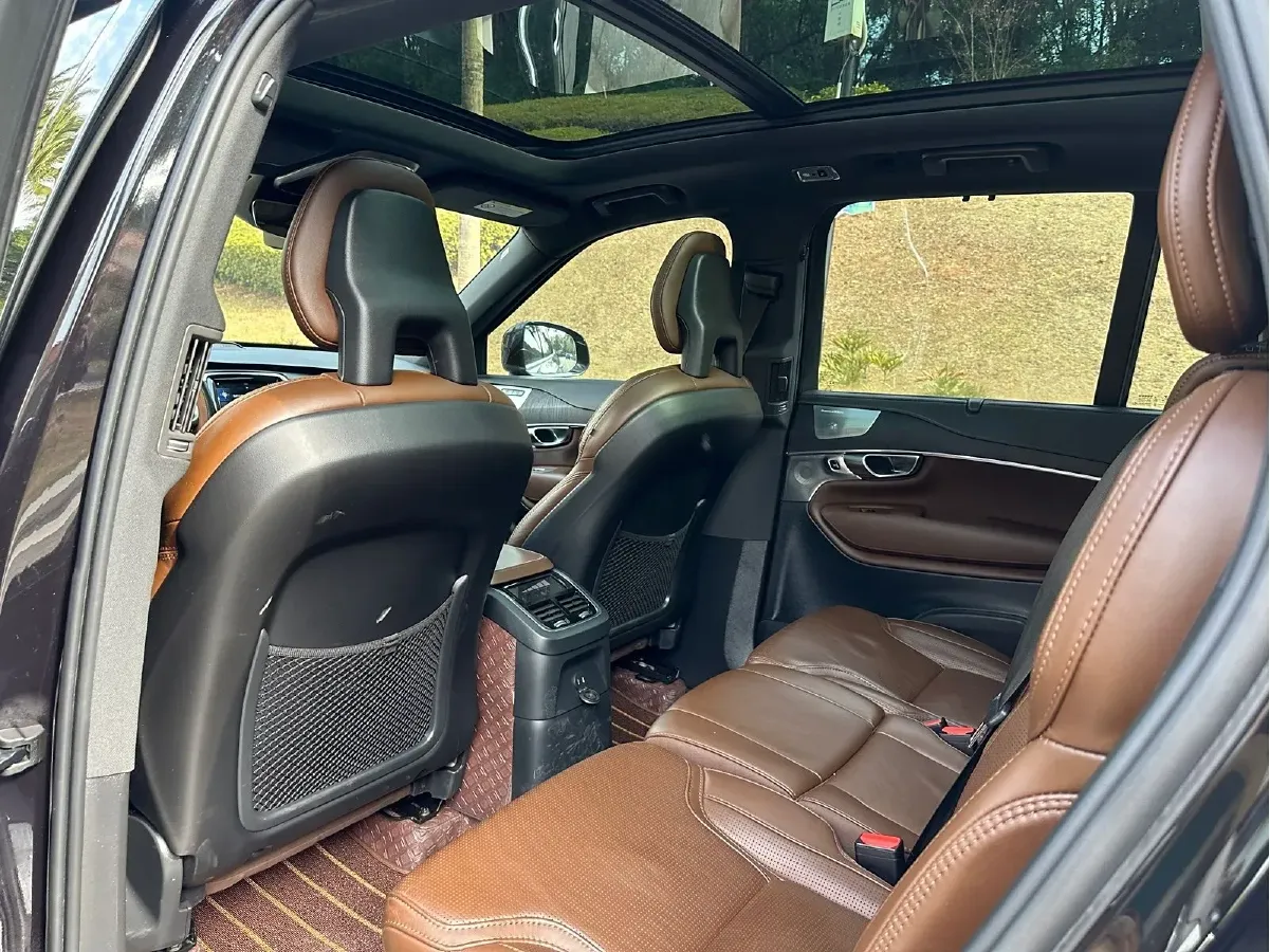 2021 Volvo XC90 PHEV 2.0T 303HP L4 8AT PHEV 11.6KWH,autocango,china used car exporter,china ev exporter,chinese used car exporter,chinese used ev exporter