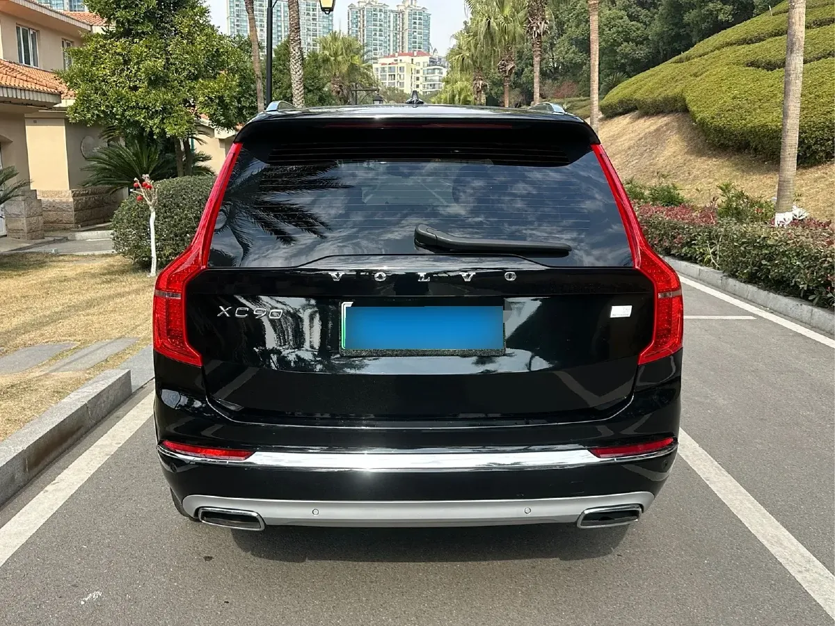 2021 Volvo XC90 PHEV 2.0T 303HP L4 8AT PHEV 11.6KWH,autocango,china used car exporter,china ev exporter,chinese used car exporter,chinese used ev exporter