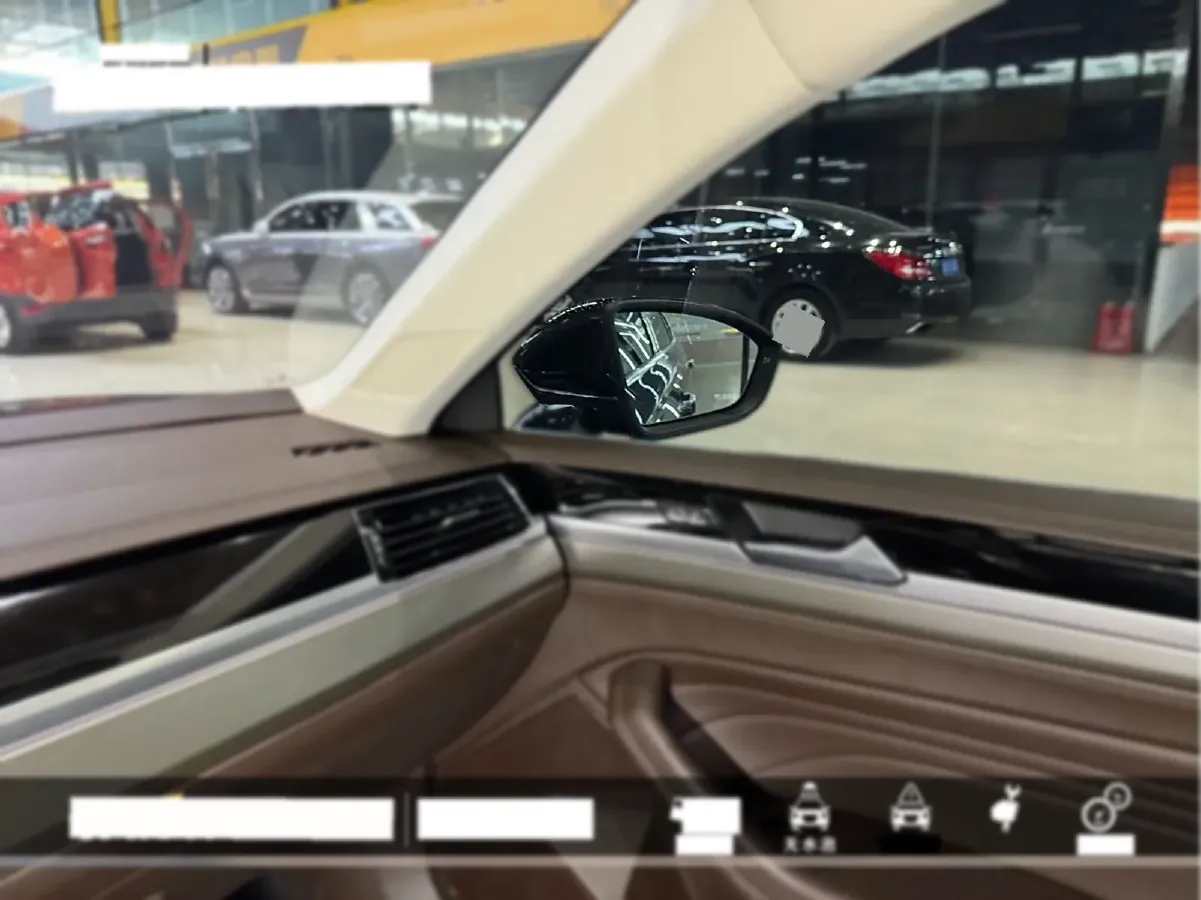 2021 Volkswagen Phideon 2.0T 224HP L4 7DCT,autocango,china used car exporter,china ev exporter,chinese used car exporter,chinese used ev exporter