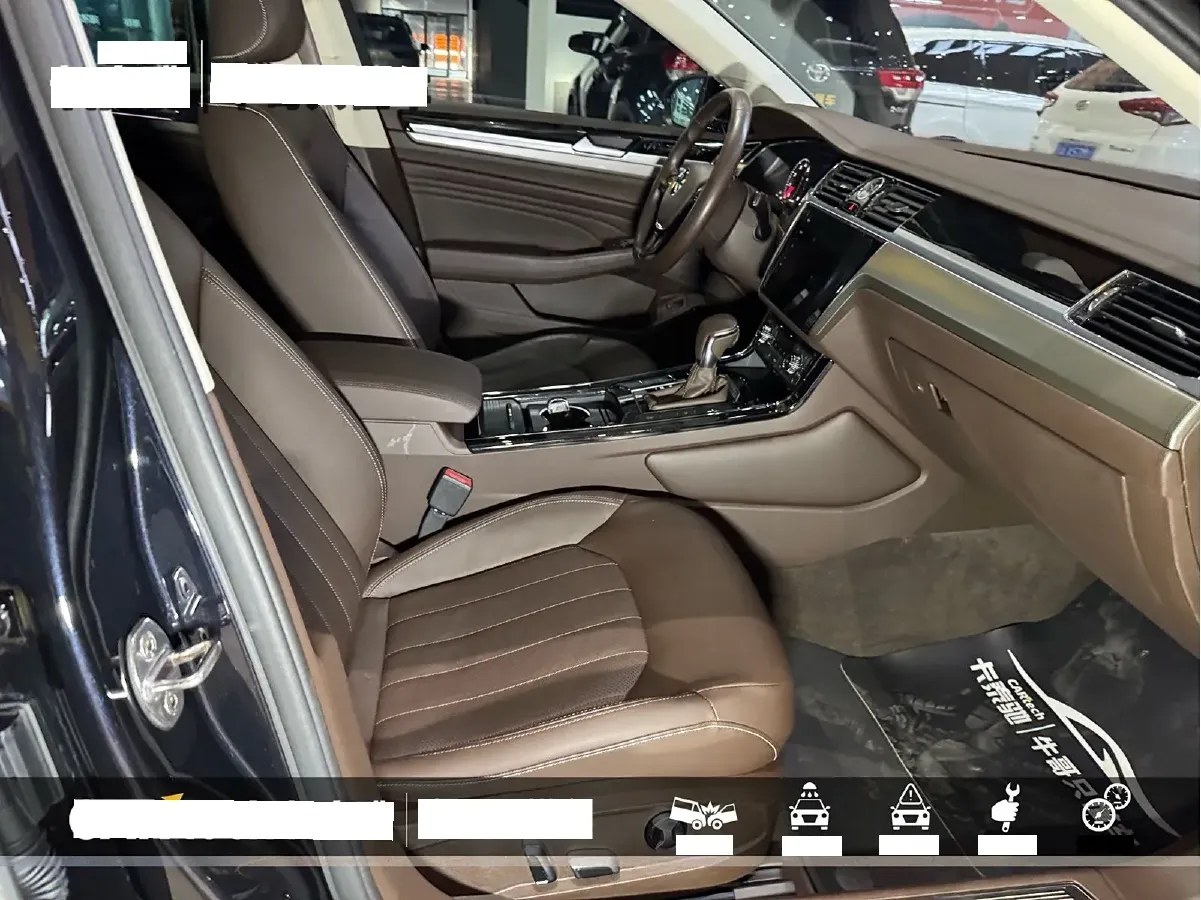 2021 Volkswagen Phideon 2.0T 224HP L4 7DCT,autocango,china used car exporter,china ev exporter,chinese used car exporter,chinese used ev exporter