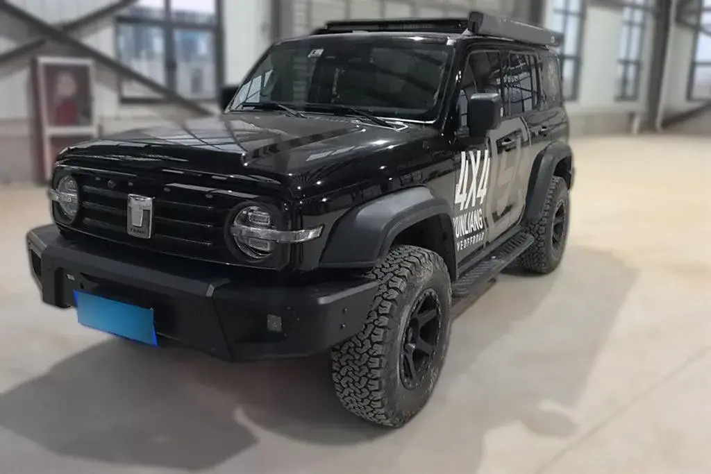 2021 Tank 300 2.0T 227HP L4 8AT