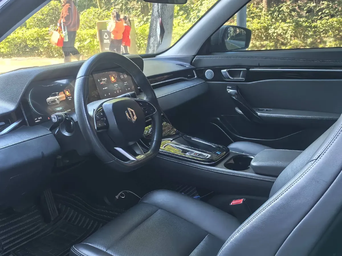 2019 Leapmotor S01 BEV 35.6KWH,autocango,china used car exporter,china ev exporter,chinese used car exporter,chinese used ev exporter