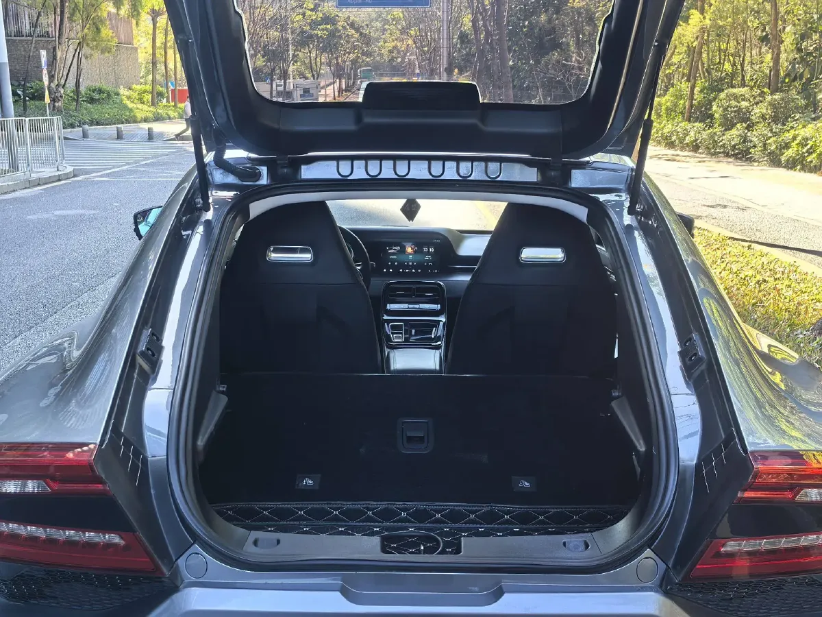 2019 Leapmotor S01 BEV 35.6KWH,autocango,china used car exporter,china ev exporter,chinese used car exporter,chinese used ev exporter