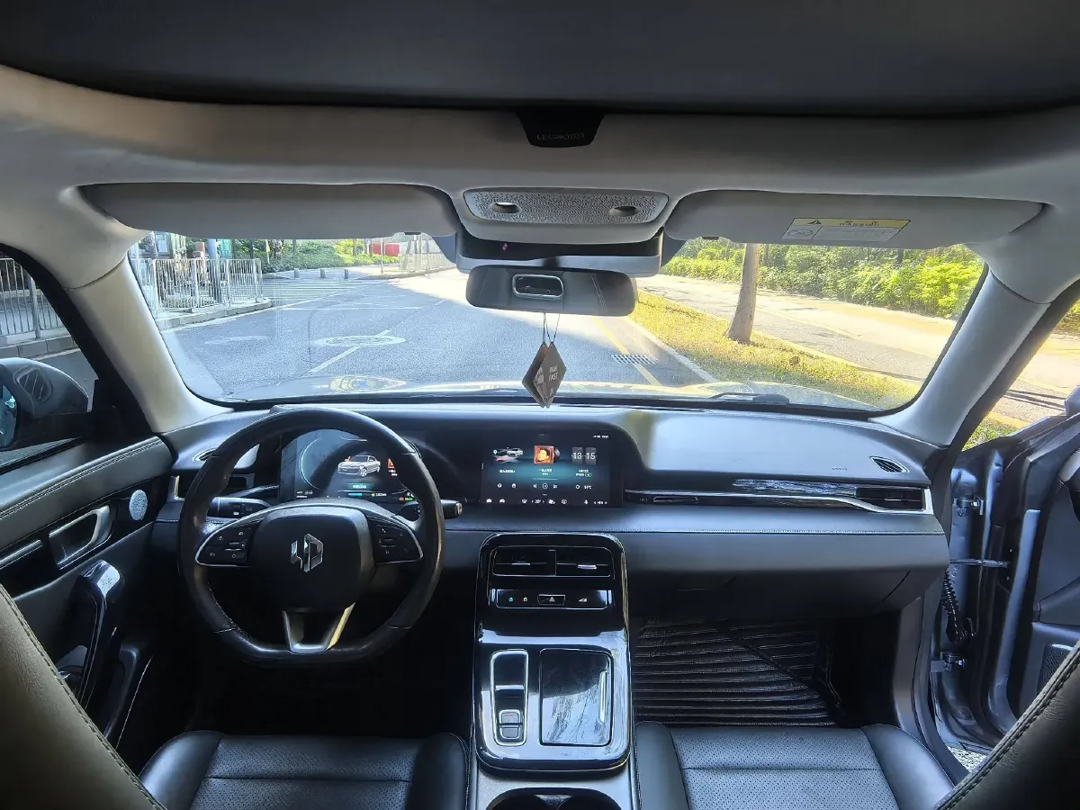 2019 Leapmotor S01 BEV 35.6KWH,autocango,china used car exporter,china ev exporter,chinese used car exporter,chinese used ev exporter