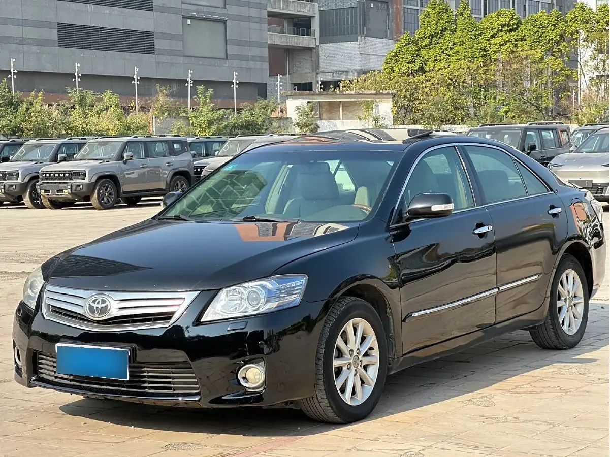 2010 Toyota Camry 2.4L 150HP L4 E-CVT Hybrid