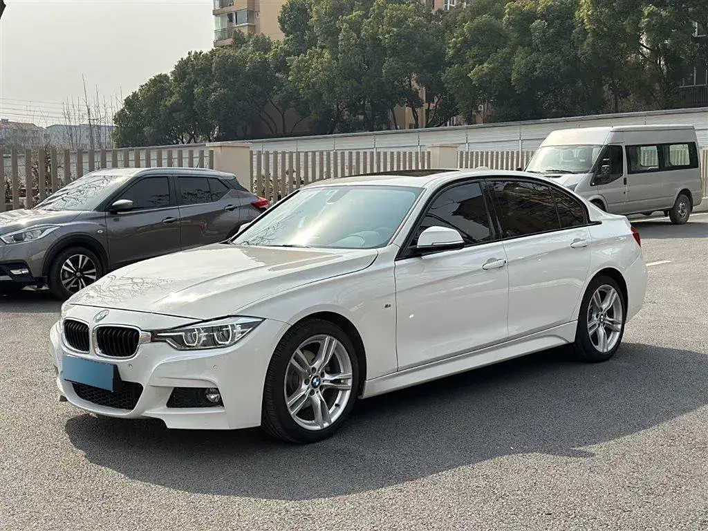 2017 BMW 3 Series 2.0T 184HP L4 8AT