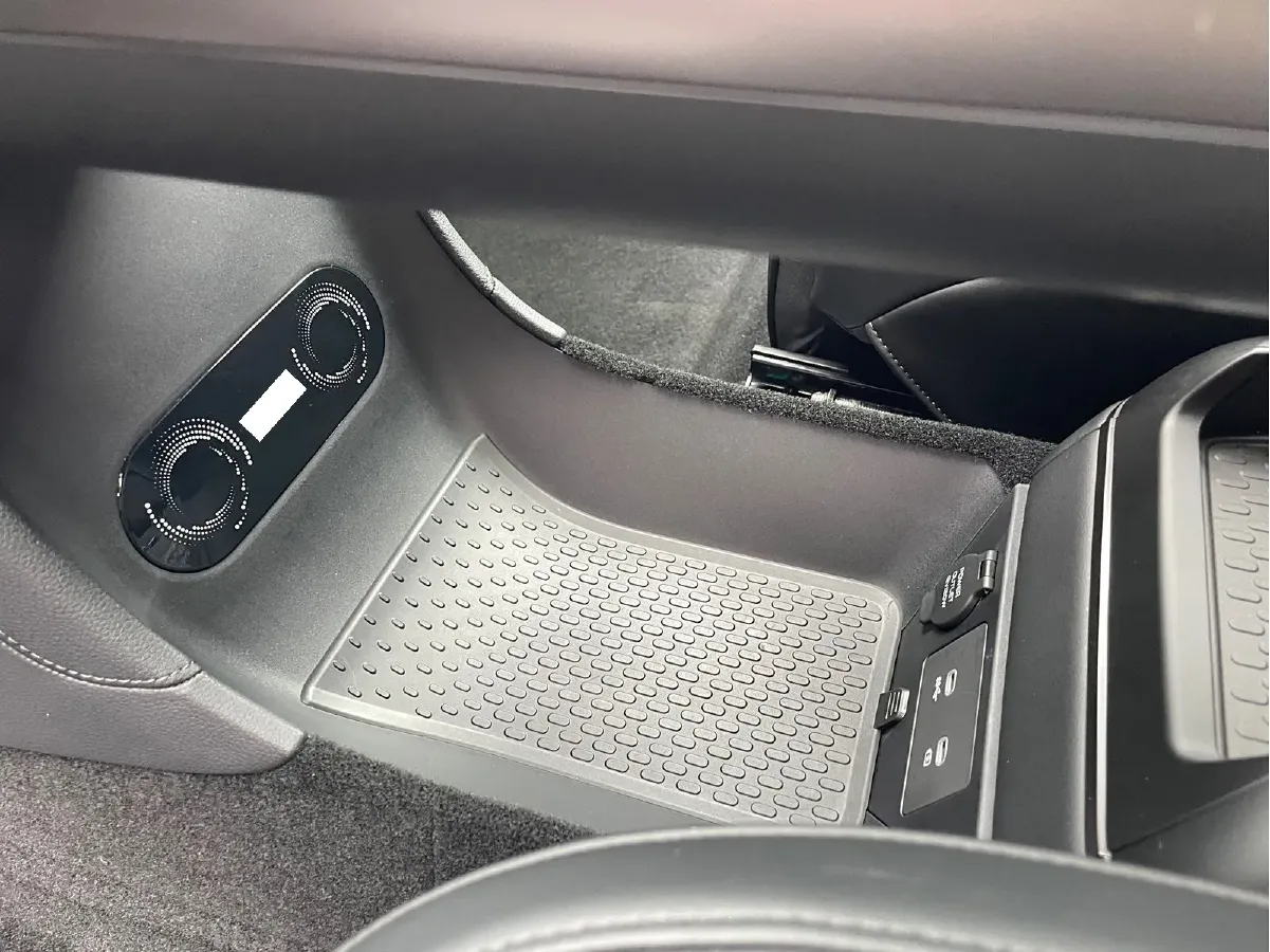 2024 Smart smart Elf 5 BEV 100KWH,autocango,china used car exporter,china ev exporter,chinese used car exporter,chinese used ev exporter