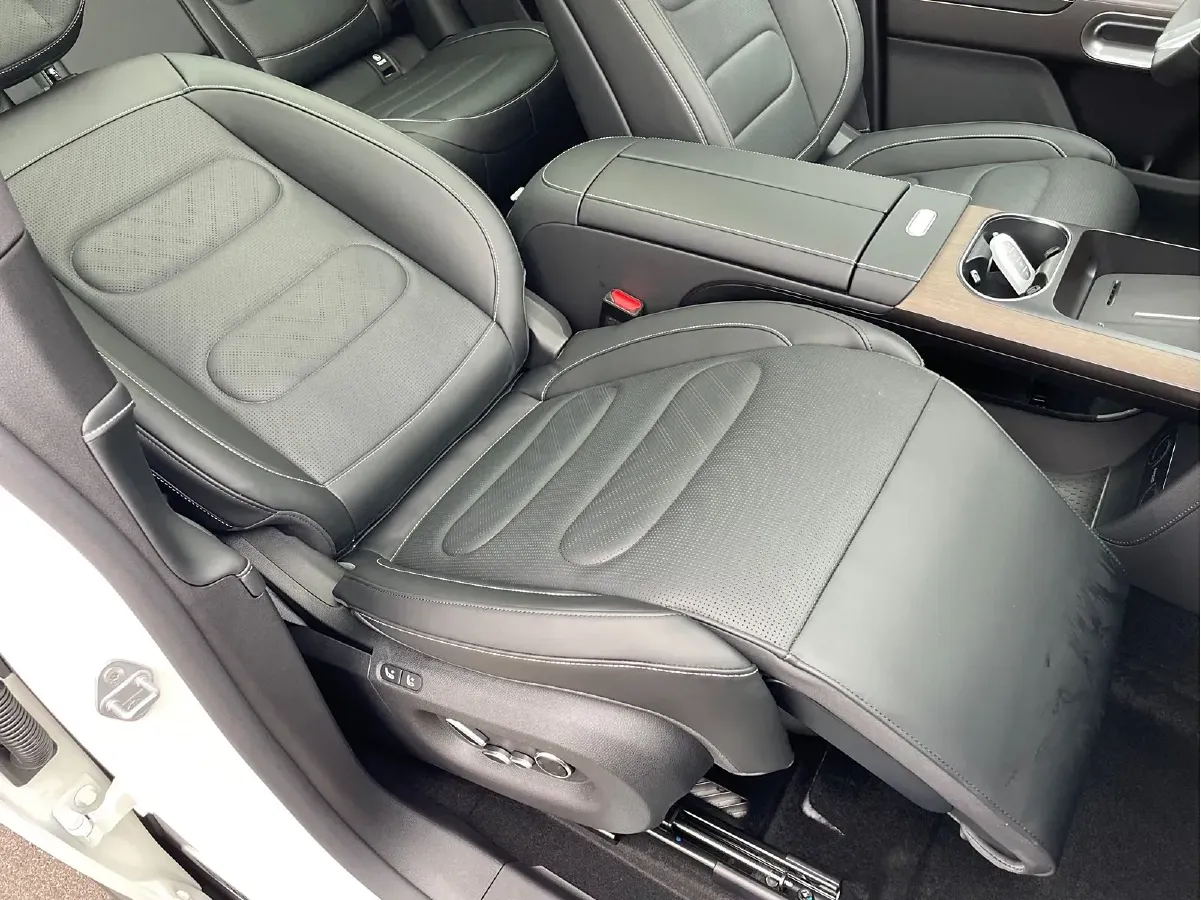 2024 Smart smart Elf 5 BEV 100KWH,autocango,china used car exporter,china ev exporter,chinese used car exporter,chinese used ev exporter