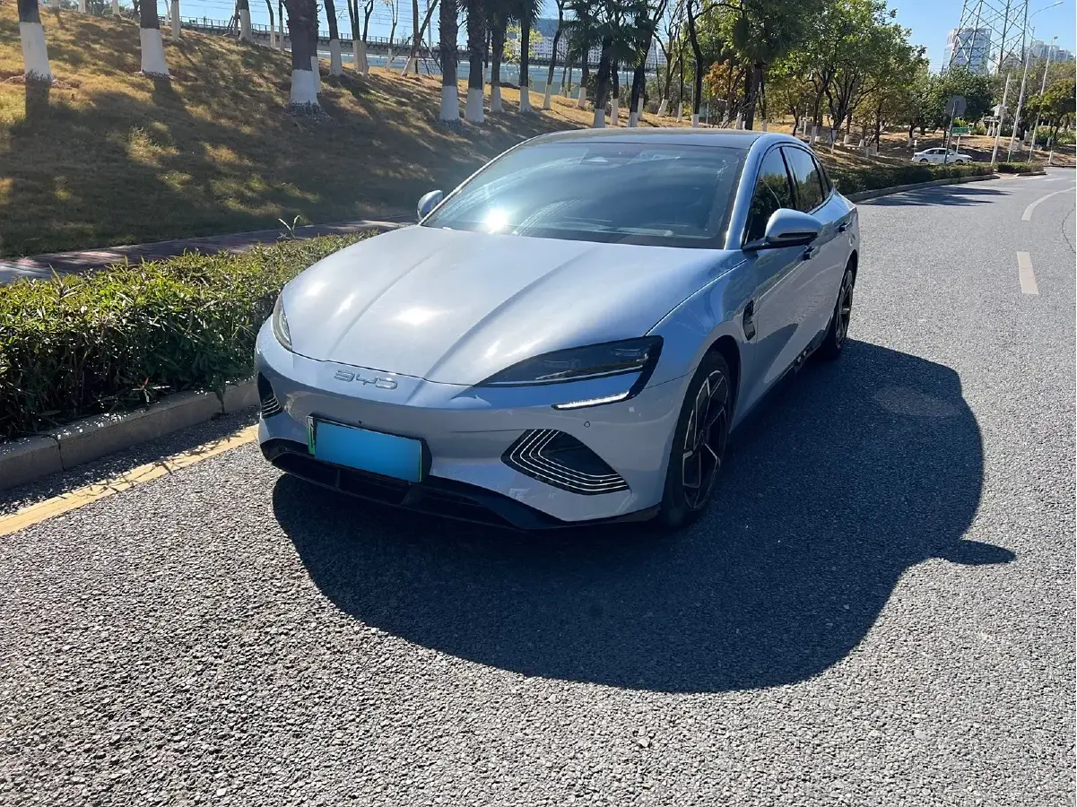 2022 BYD Seal BEV 82.5KWH