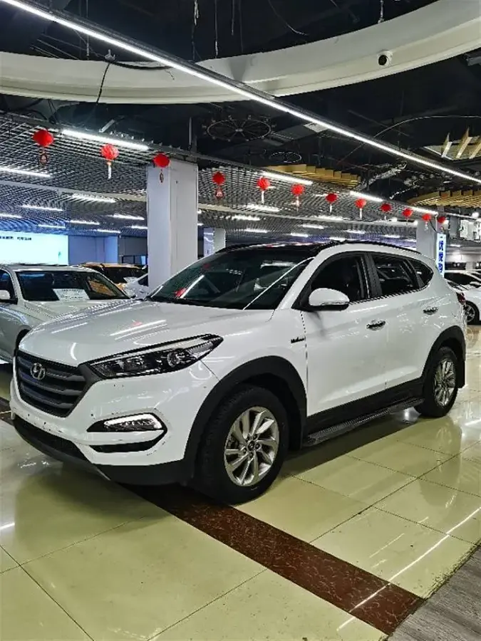 2015 Hyundai Tucson 1.6T 177HP L4 7DCT