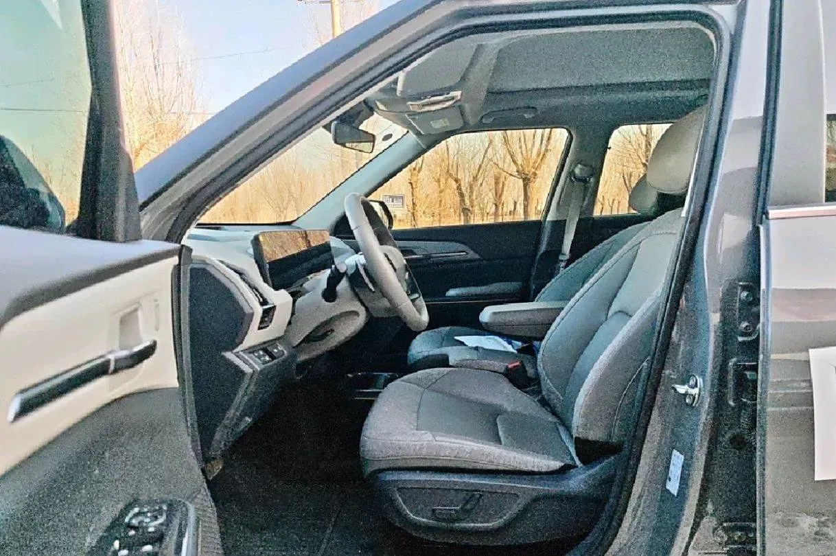 2024 Kia EV5 BEV 64.2KWH,autocango,china used car exporter,china ev exporter,chinese used car exporter,chinese used ev exporter