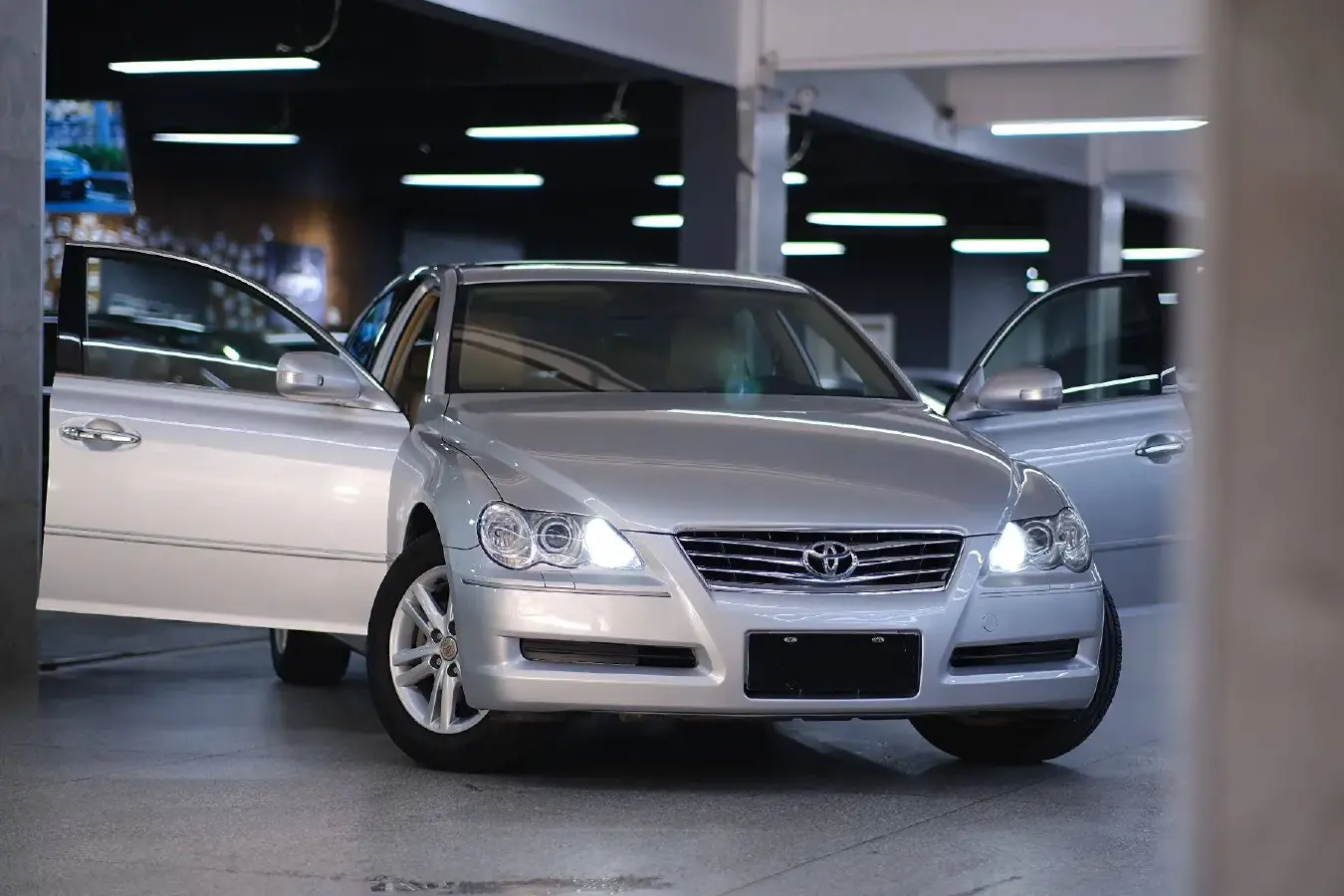 2007 Toyota Reiz 2.5L 197HP V6 6AT