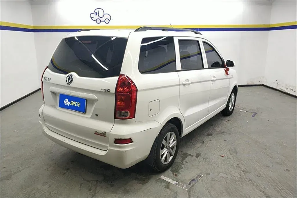 2019 DongFeng Fengon Fengon 330 1.5L 116HP L4 5MT,autocango,china used car exporter,china ev exporter,chinese used car exporter,chinese used ev exporter