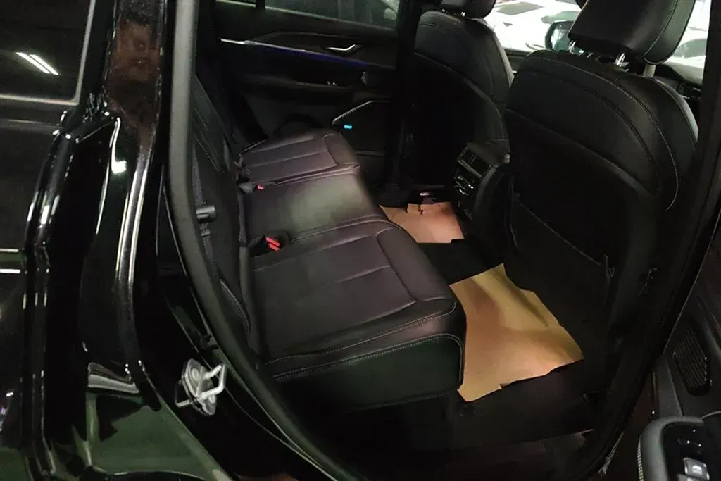 2023 Jeep Grand Cherokee 4XE 2.0T 272HP L4 8AT PHEV 17.107KWH,autocango,china used car exporter,china ev exporter,chinese used car exporter,chinese used ev exporter