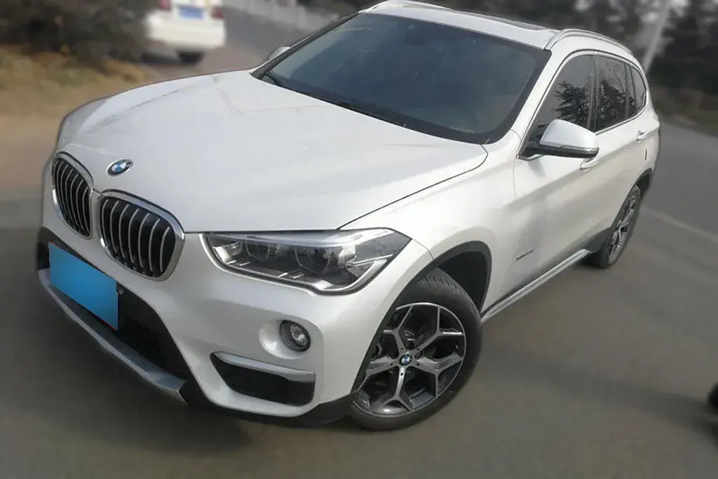 2019 BMW X1 2.0T 192HP L4 8AT