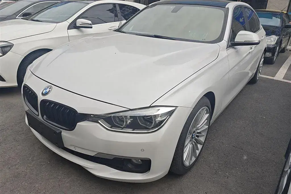 2018 BMW 3 Series 2.0T 184HP L4 8AT