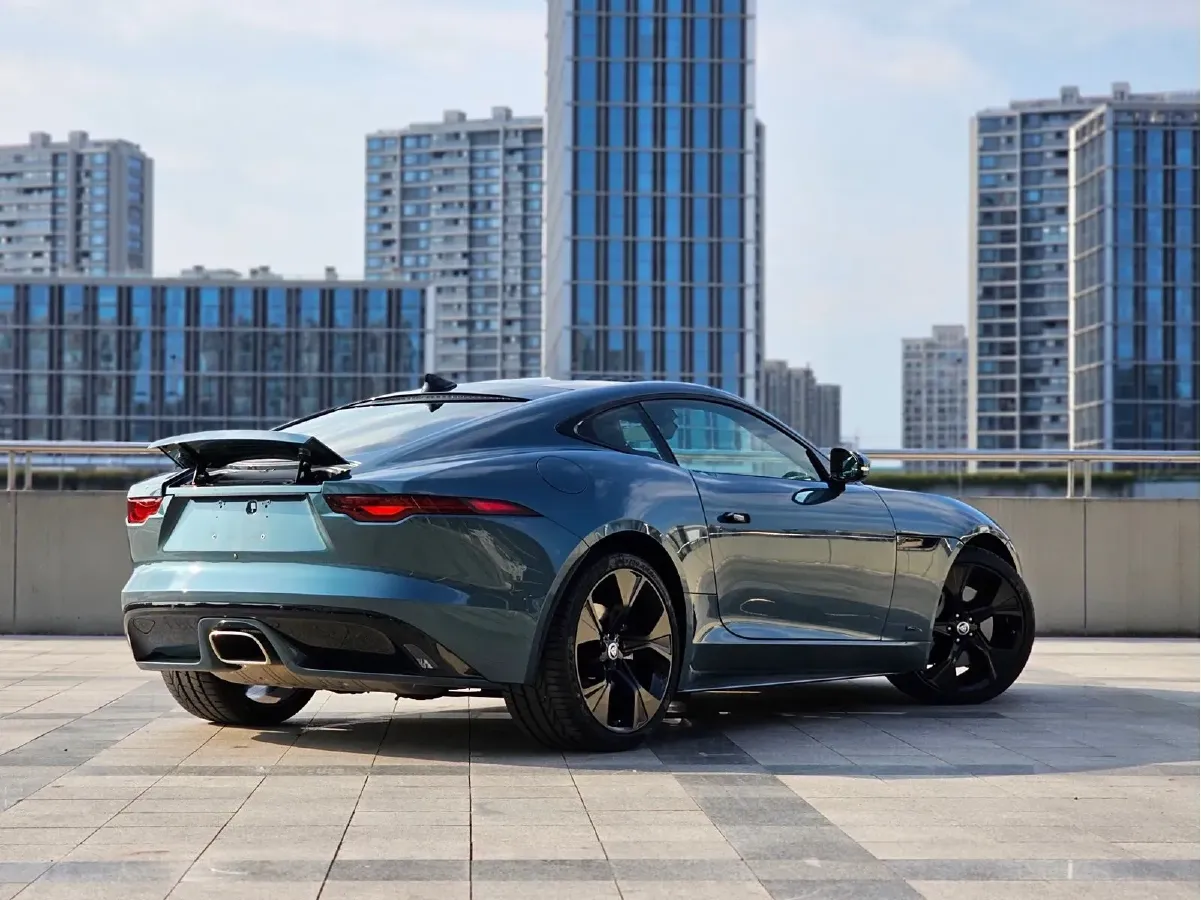 2024 Jaguar F-TYPE 2.0T 300HP L4 8AT,autocango,china used car exporter,china ev exporter,chinese used car exporter,chinese used ev exporter