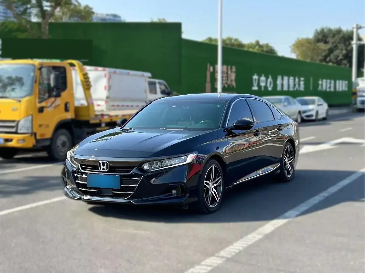 2022 Honda Accord 1.5T 194HP L4 CVT