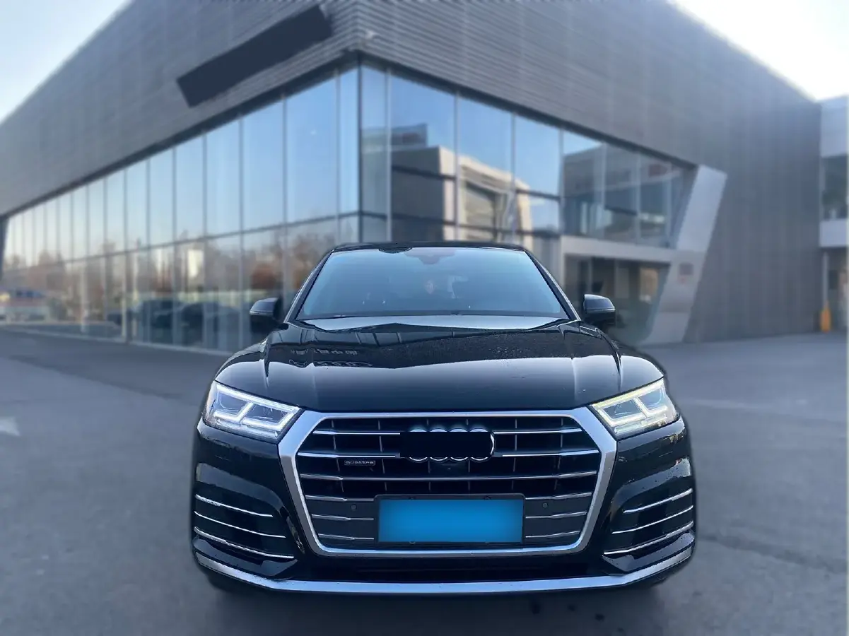 2020 Audi Q5L 2.0T 190HP L4 7DCT