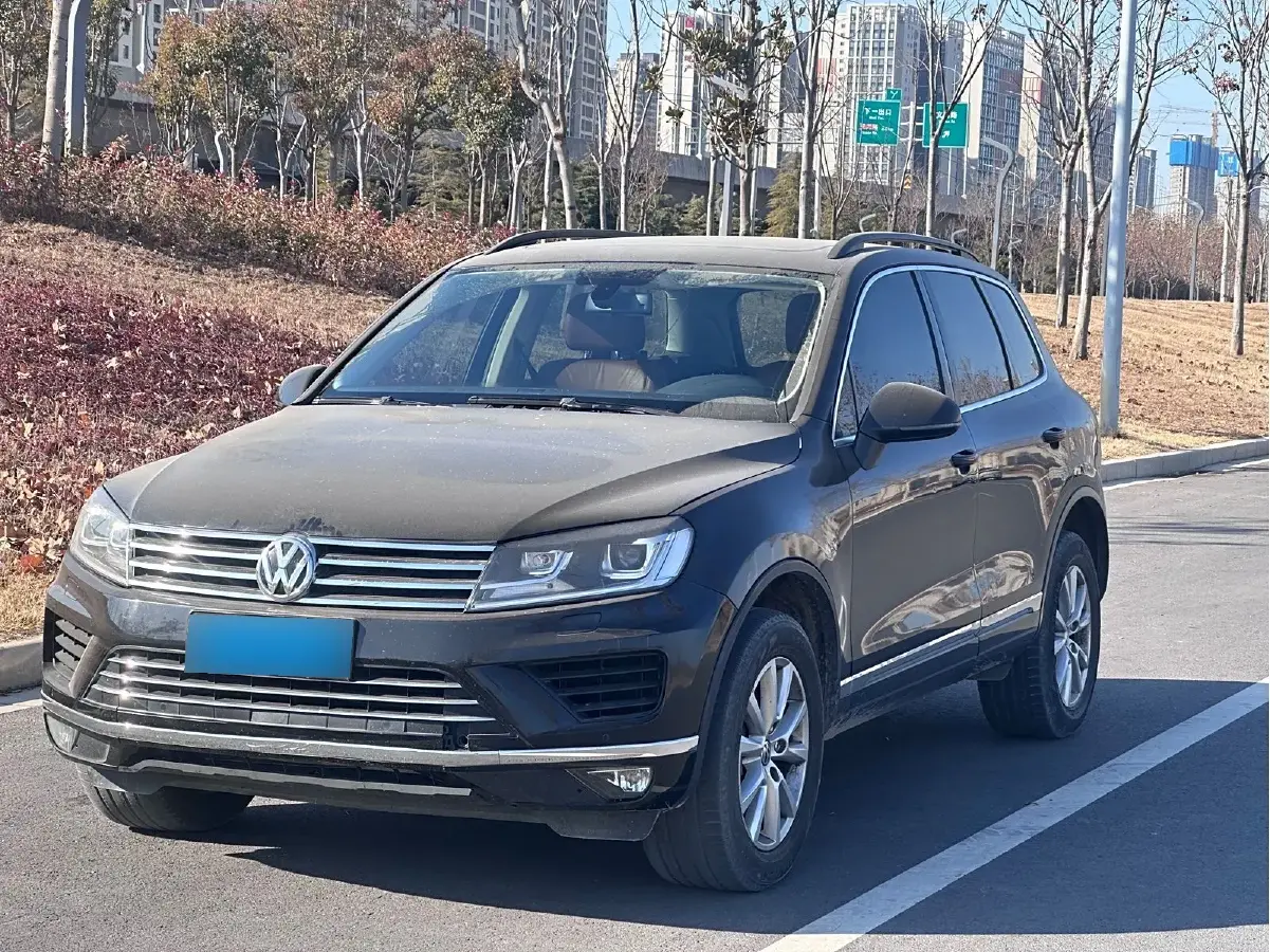 2016 Volkswagen Touareg 3.0T 320HP V6 8AT