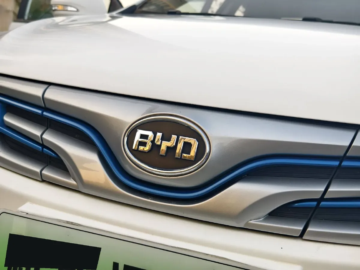 2018 BYD e5 BEV 60.48KWH,autocango,china used car exporter,china ev exporter,chinese used car exporter,chinese used ev exporter