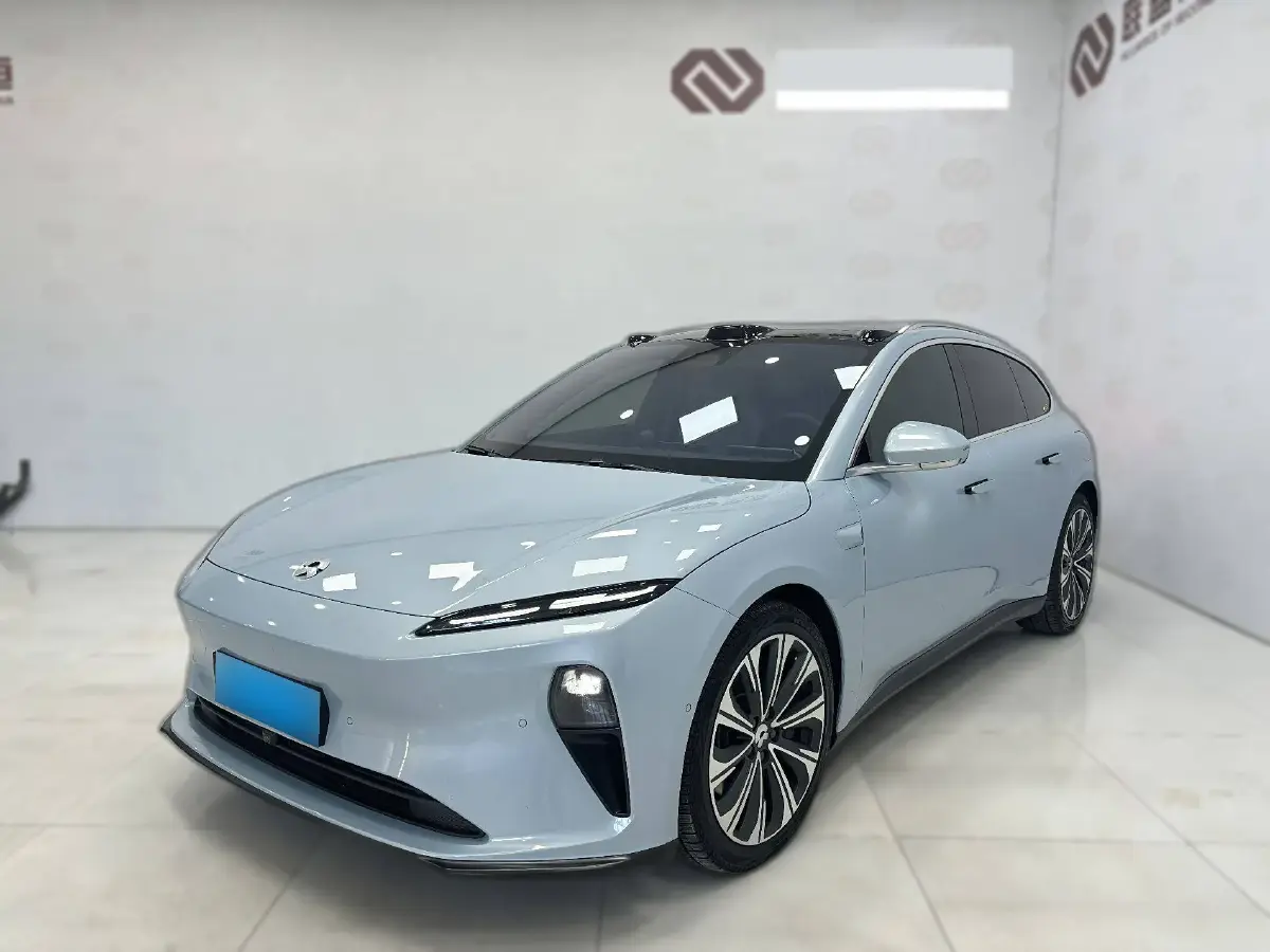 2023 NIO ET5T BEV 75KWH