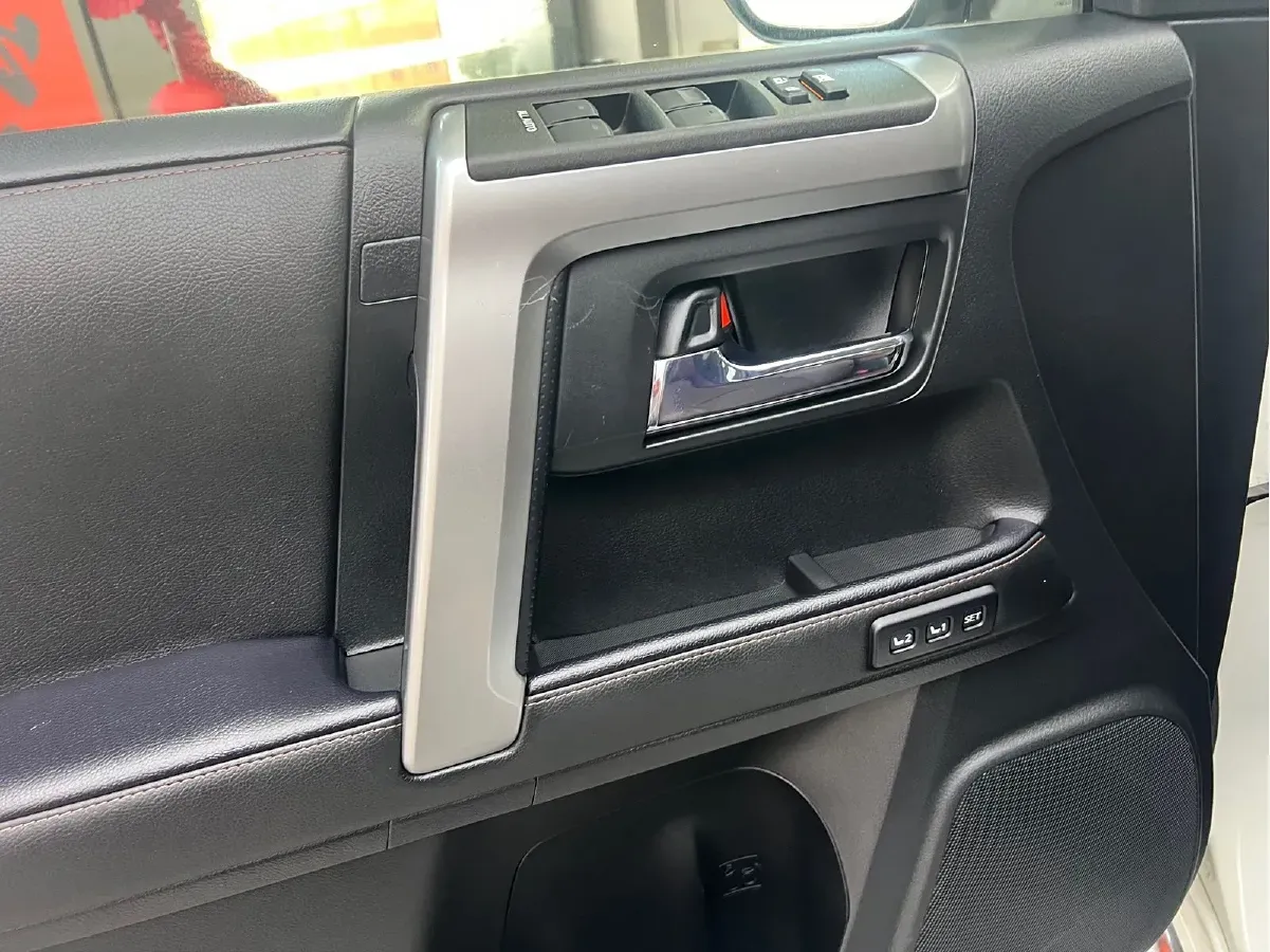 2022 Toyota 4Runner 4.0L 273HP V6 5AT,autocango,china used car exporter,china ev exporter,chinese used car exporter,chinese used ev exporter